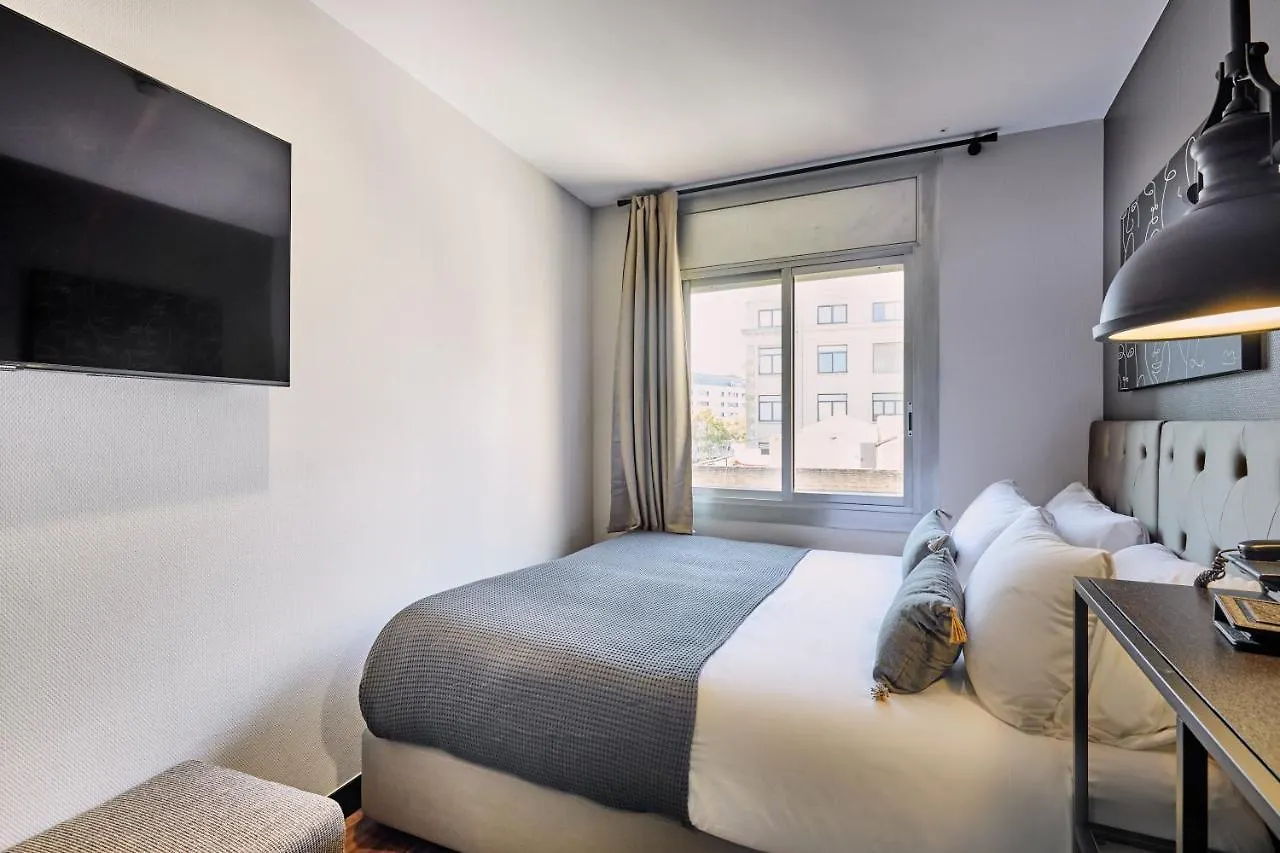 Hotel Cortes Rambla Barcelona
