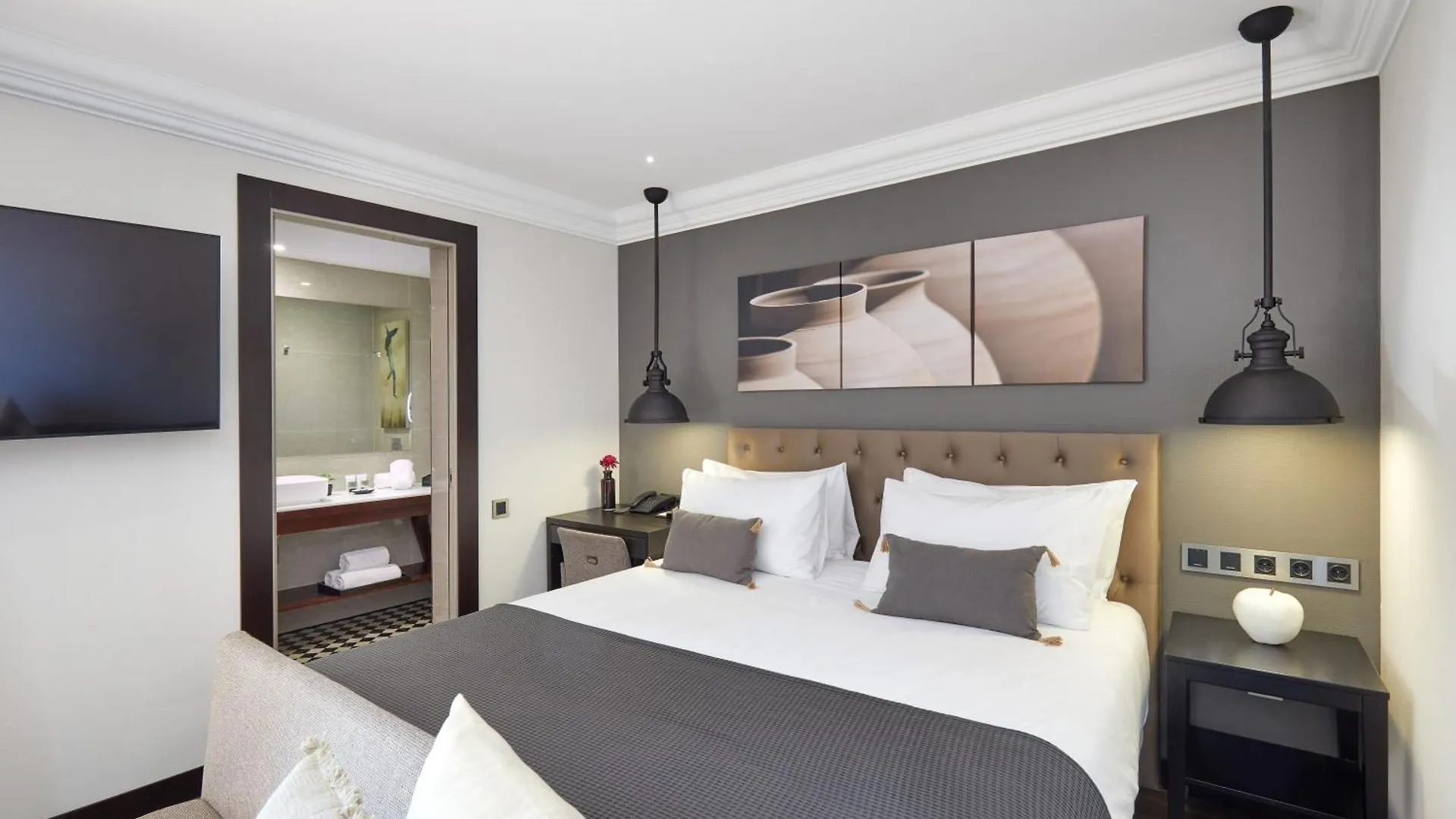 Hotel Cortes Rambla Barcelona