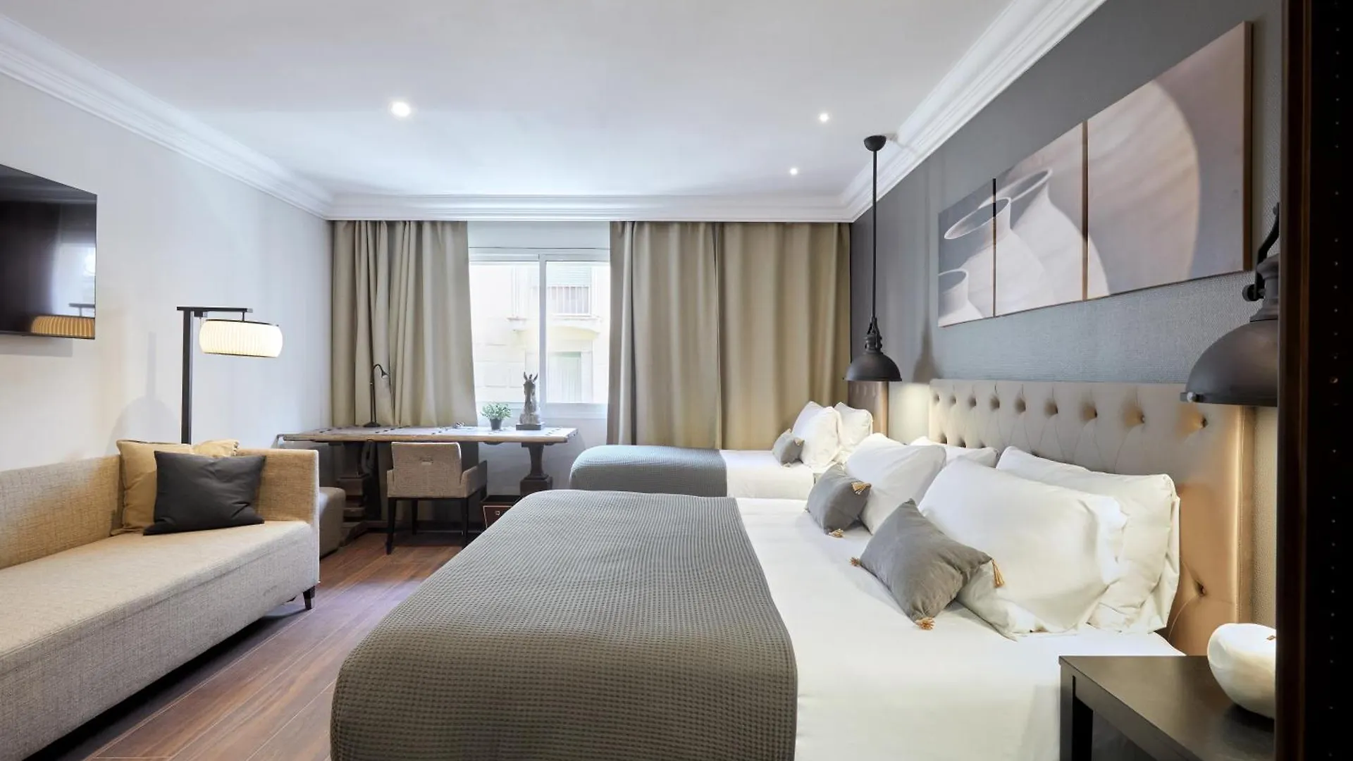 Hotel Cortes Rambla Barcelona