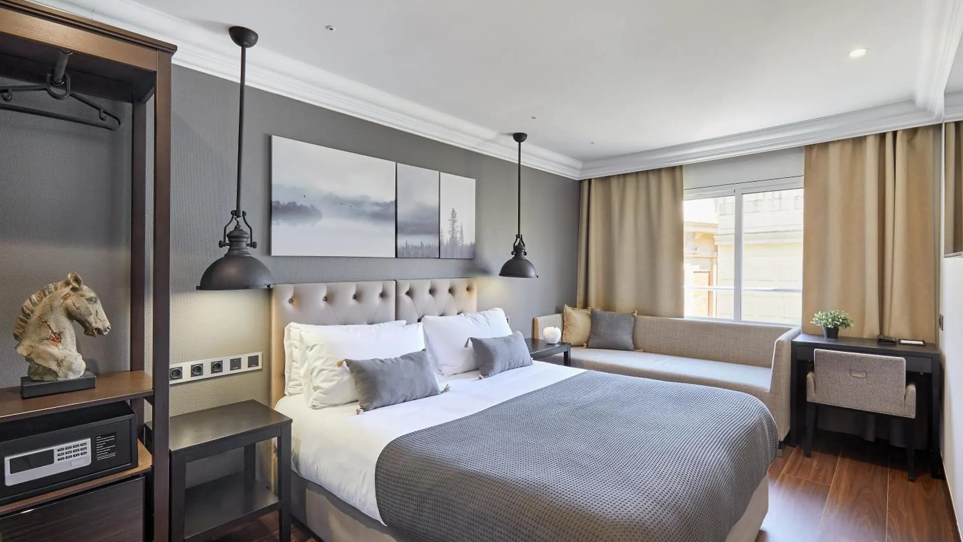 ***  Hotel Cortes Rambla Barcelona Spain