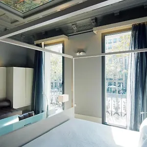 Actual *** Barcelona