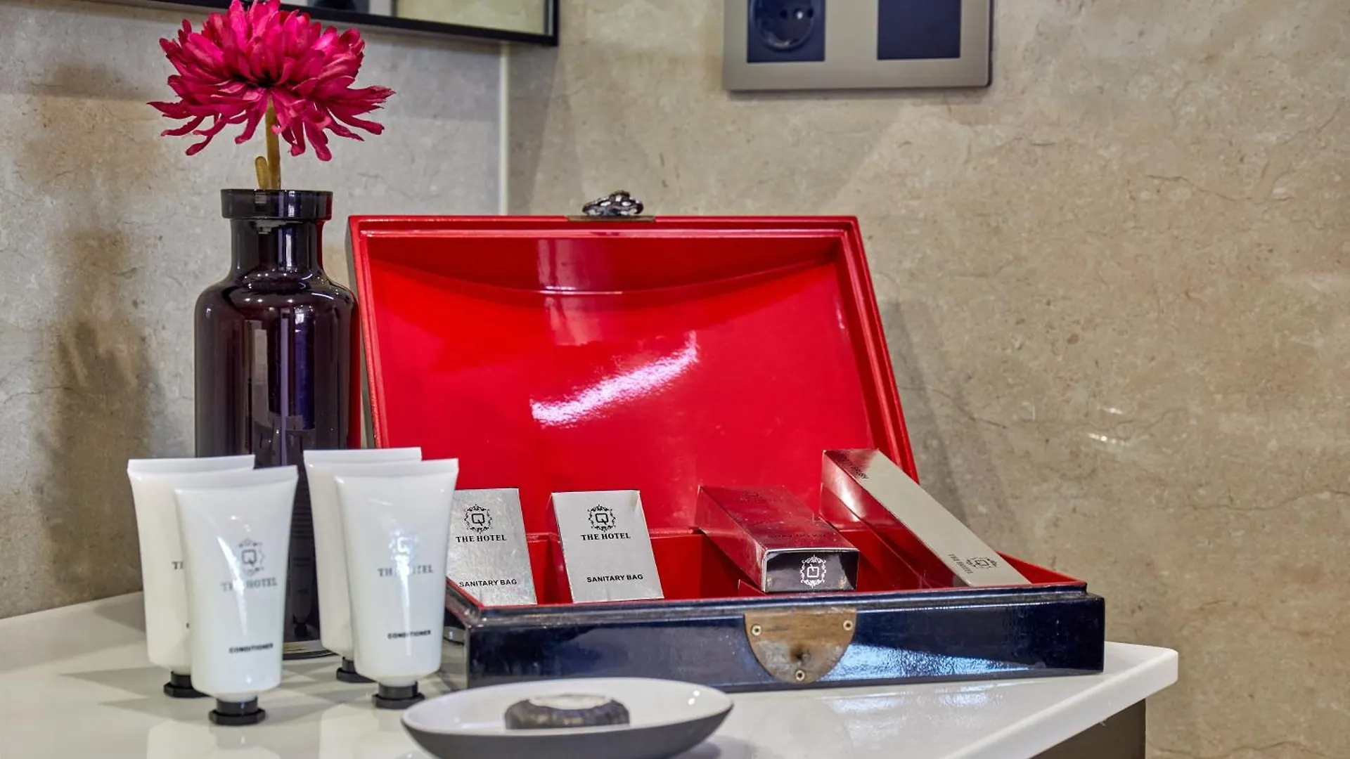 Hotel Cortes Rambla Barcelona 3*,  Spain