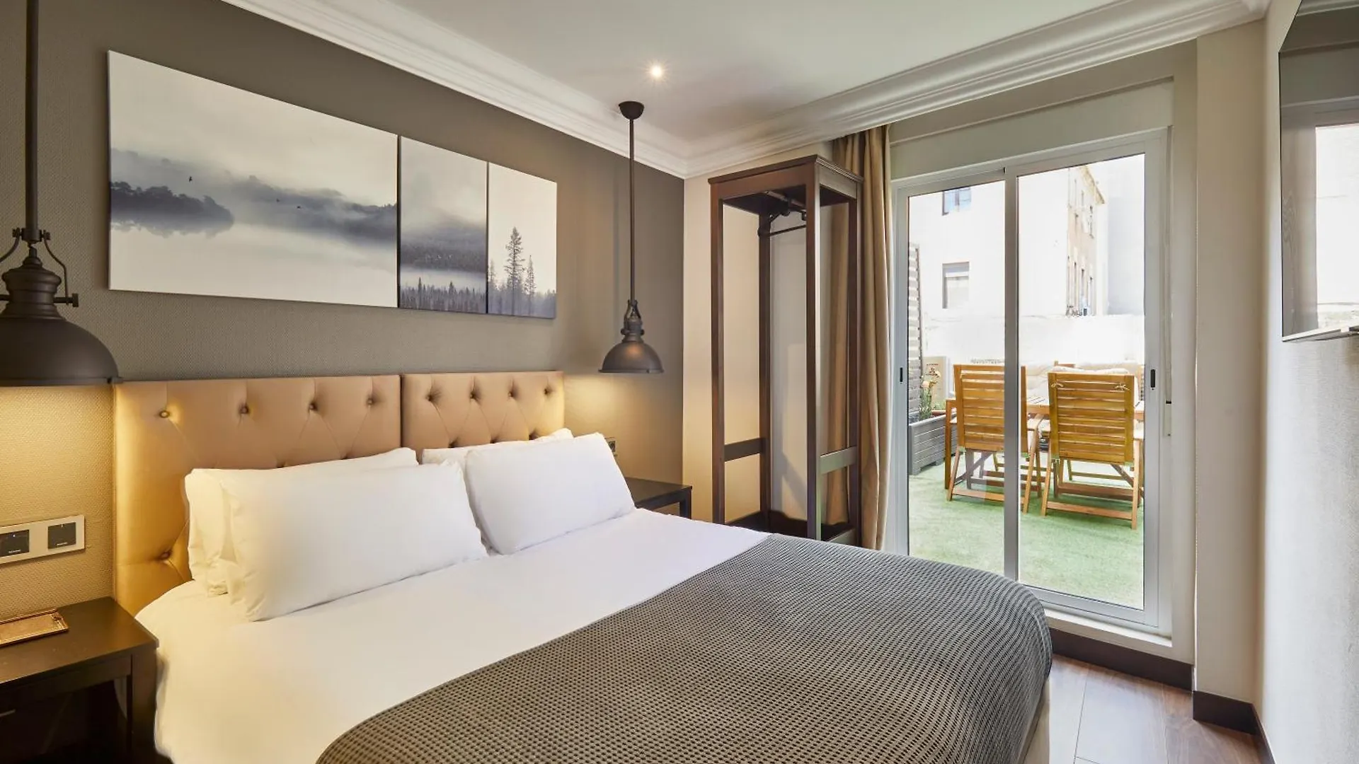 ***  Hotel Cortes Rambla Barcelona Španělsko